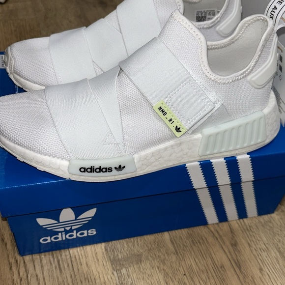 NWT Wmns Adidas NMD_R1 'White Almost Lime’ size 7.5 - Picture 6 of 11